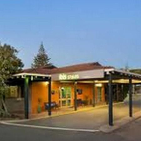 Ibis Styles Geraldton Hotel Bagian luar foto